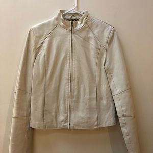 Wilson Leather Classic in great condition!